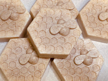Load image into Gallery viewer, Oatmeal Butter Soap